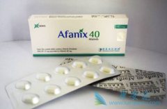 �������Ͱ��������EGFR��HER2������20����ͻ�仼�ߵ���Ч