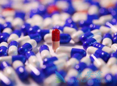 �����о���ʾ��������/����ɳ���ϻ���Զ�ȵ�ҩ������Ч�Ķ�